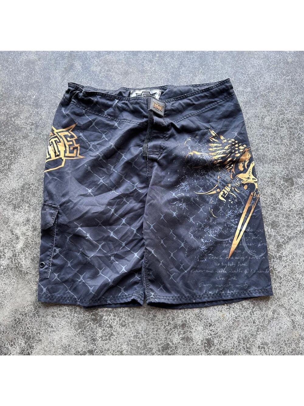 Y2K 2000s Tap Out Grunge Skull Print Black Summer board short Swim Trunks Large
